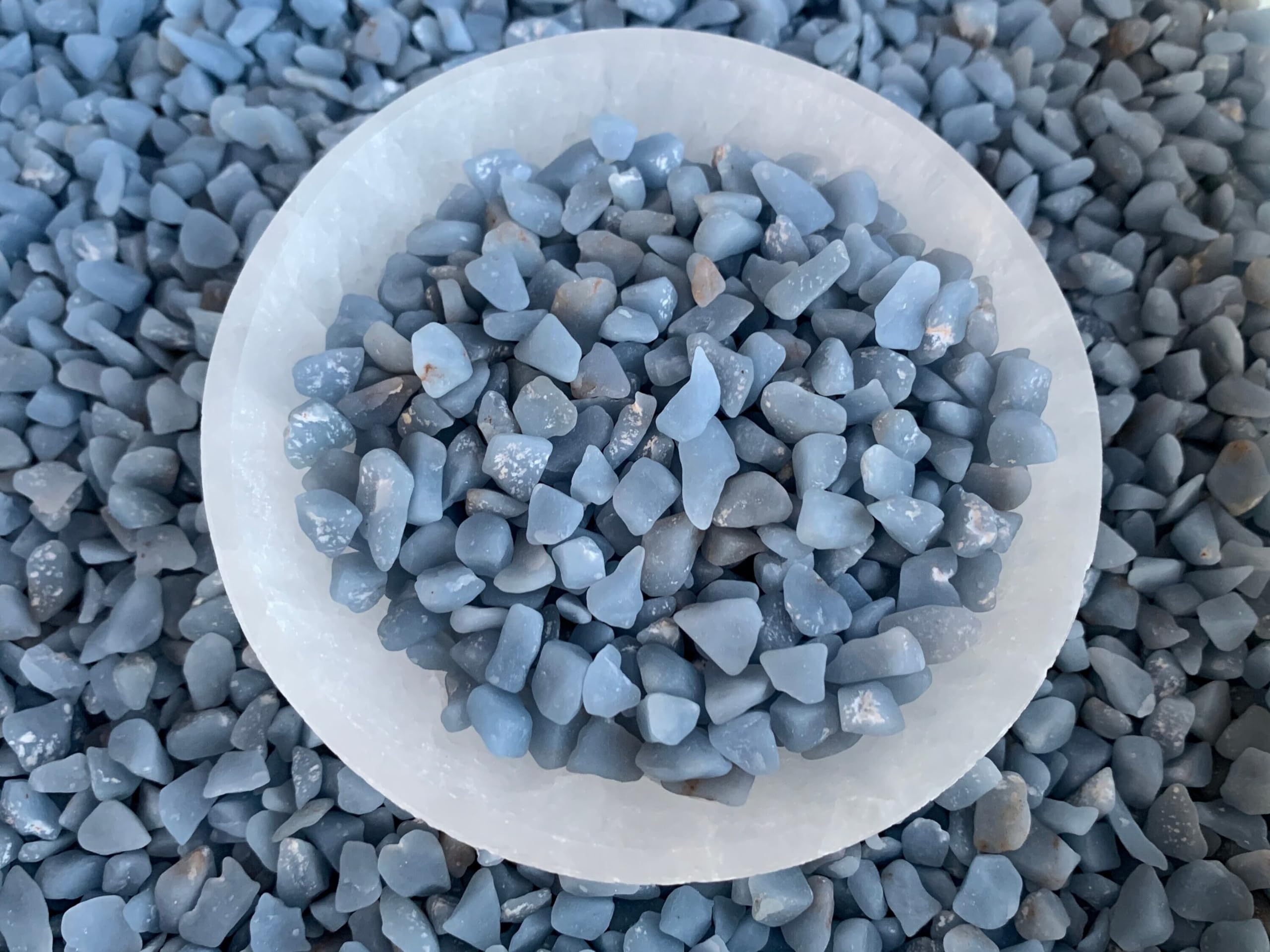 Chips Angelite pour résines époxy, offerts par GAF TREASURES.
