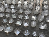 GAF TREASURES Apophyllite-cristaux-bruts: pierres brutes prêtes pour décor et usage artisanal.