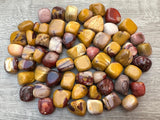 GAF TREASURES Mookaite pierres polies idéales pour soins énergétiques et équilibre intérieur.