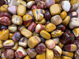 GAF TREASURES Mookaite pierres polies varient en taille et couleur naturelle.
