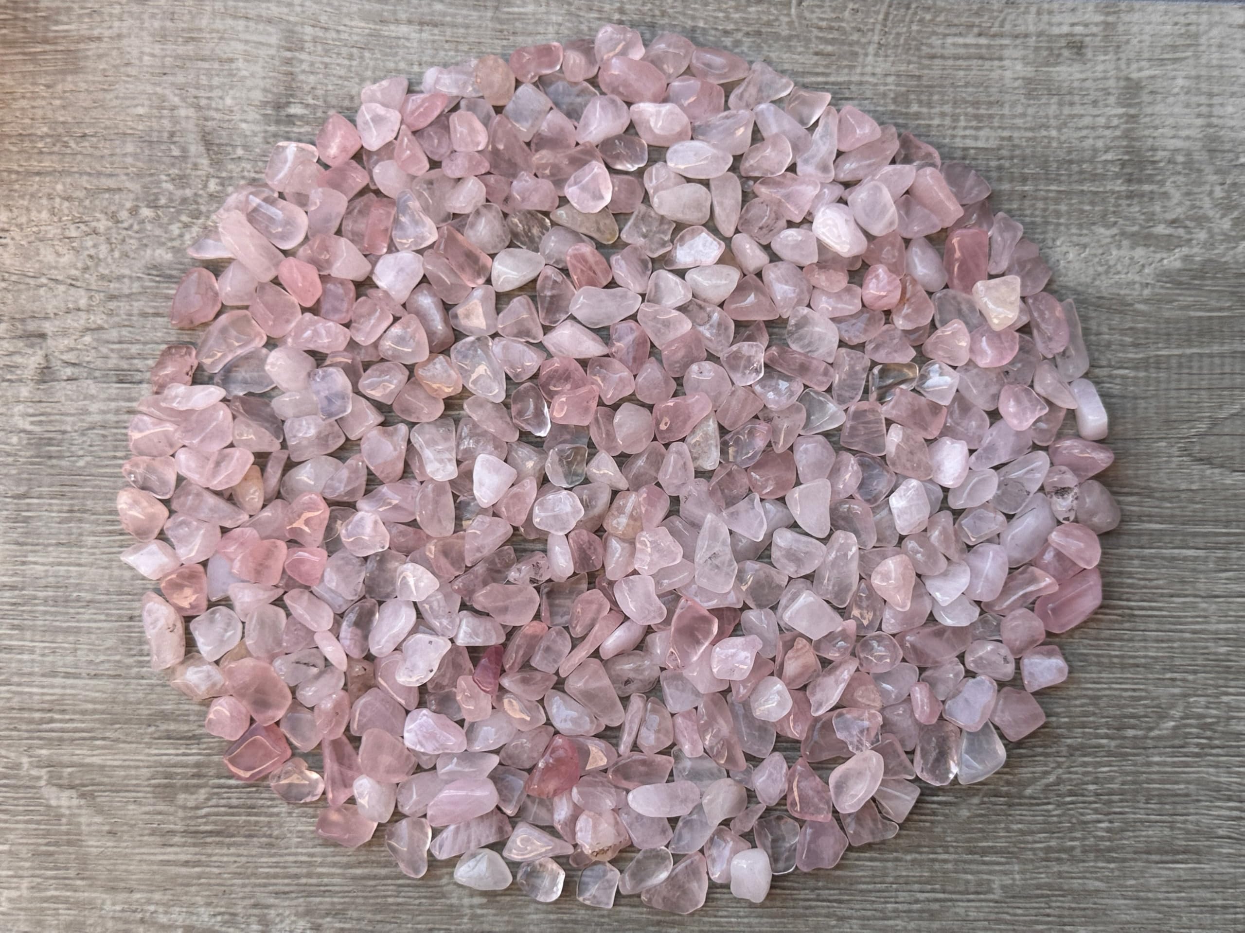 GAF TREASURES quartz rose concassé – pièces idéales pour bricolage et arts décoratifs.