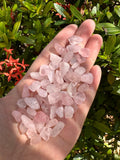 GAF TREASURES quartz rose sans perçage – éclats polyvalents pour projets variés.