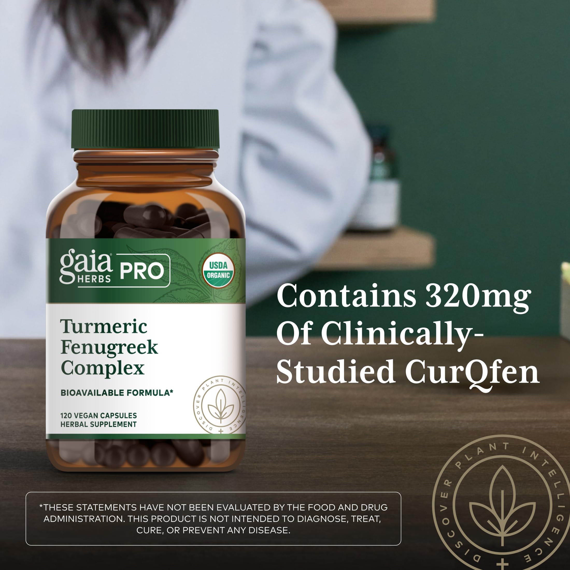 Boîte Gaia Herbs PRO sur étagère : mise en valeur des curcuminoïdes issus du curcuma biologique.