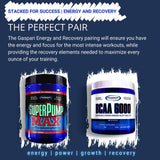 Gaspari Nutrition AminoMax 8000, athlète en action, idéal après l’effort pour récupérer rapidement.