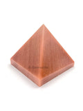 GEMSCITE aventurine rouge, pyramide utilisée en méditation pour calme et concentration.