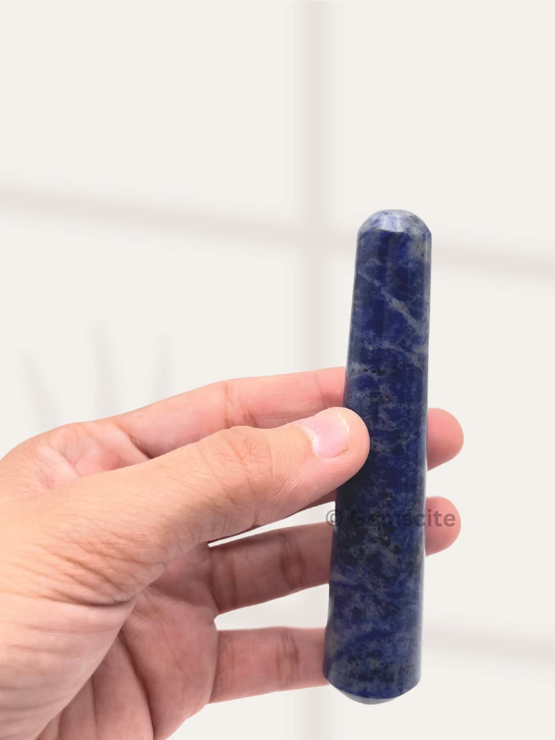 GEMSCITE sodalite outil de divination et intuition pendant les rituels.
