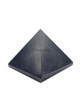 GEMSCITE pyramide shungite 2 pouces - vue arrière montrant texture naturelle et unicité