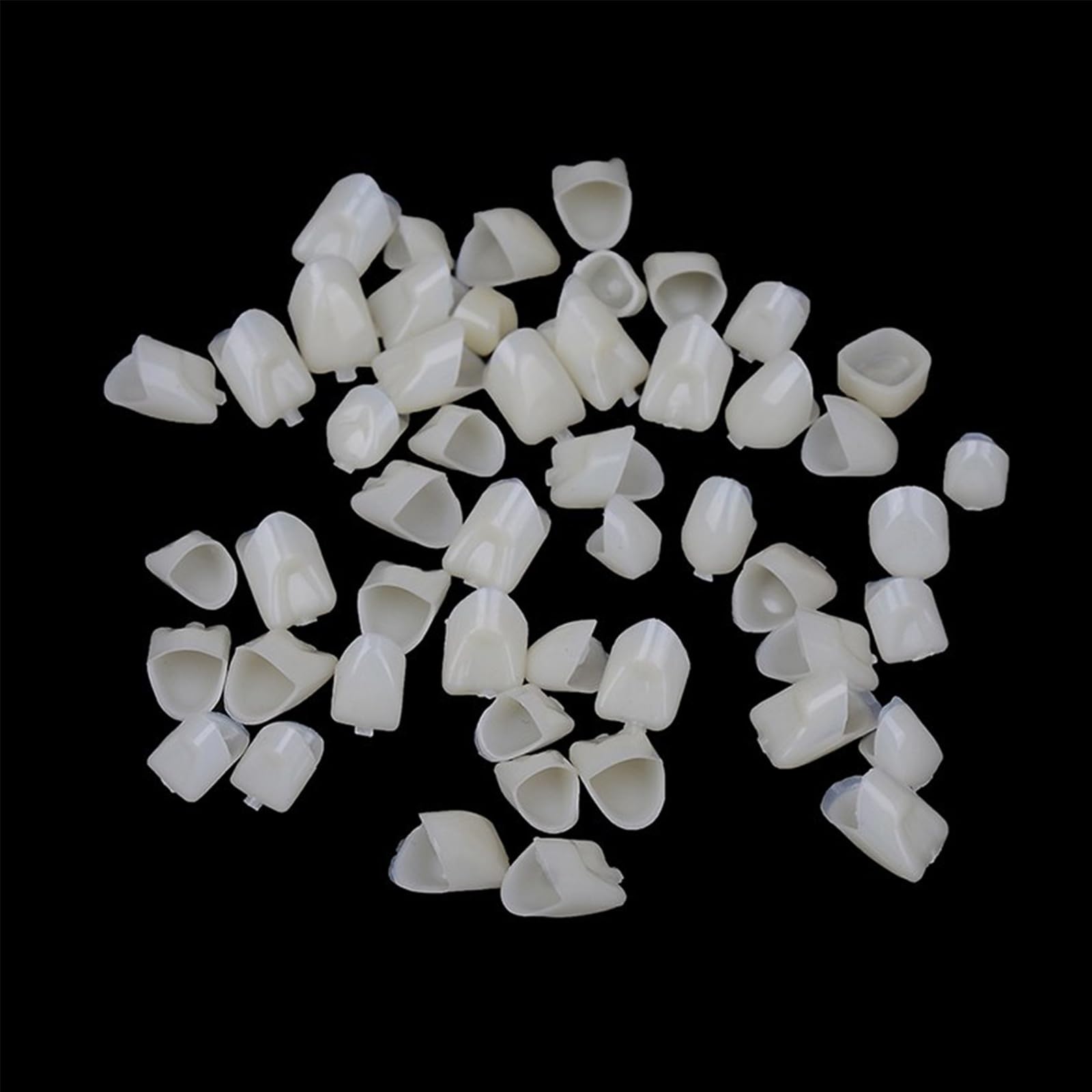 Geodurn couronnes factices dentaires, aspect blanc réaliste pour essais