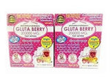 Gluta Berry sachet-punch prêt à se dissoudre dans l eau froide