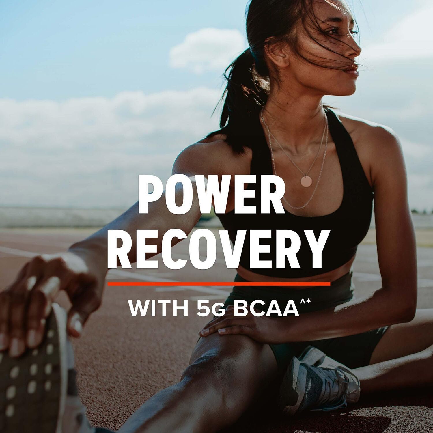 GNC AMP Isolat Pur Vanille Crème – poudre facile à dissoudre.