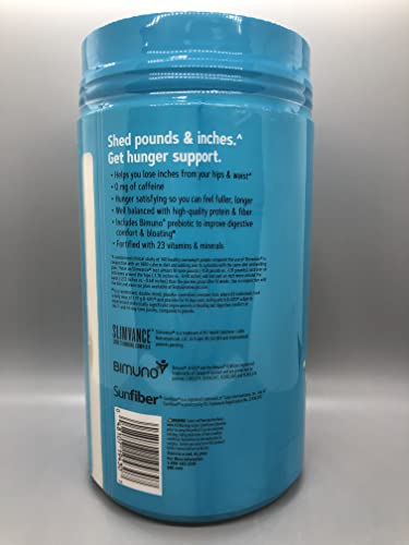 GNC Total Lean Vanille Caramel shake dans un verre, texture lisse et pratique.
