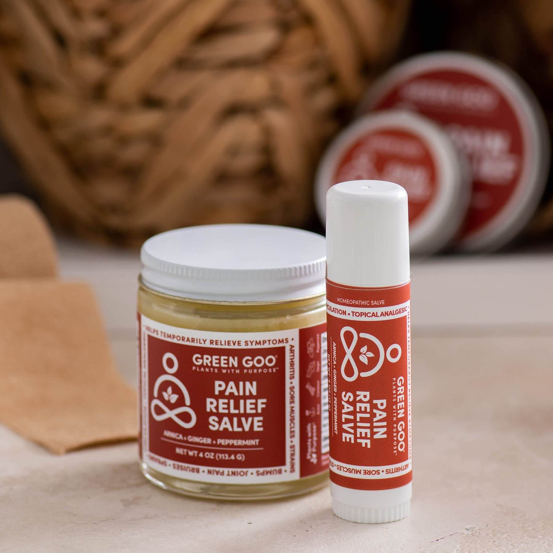Ingrédients naturels: Arnica, Cannelle, Gingembre et Menthe pour le soin quotidien.