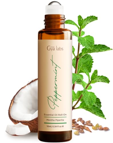 Gya Labs Peppermint Roll-On sur le visage pour un effet rafraîchissant et revitalisant.