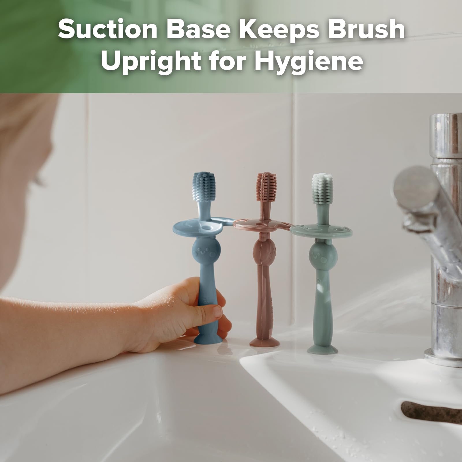Haakaa brosse-dents-bebe-rangement-vertical-hygienique, brins propres entre les usages.