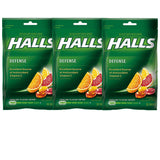 Gouttes HALLS Défense Vitamine C, saveurs agrumes, pratique en déplacement pour le quotidien.