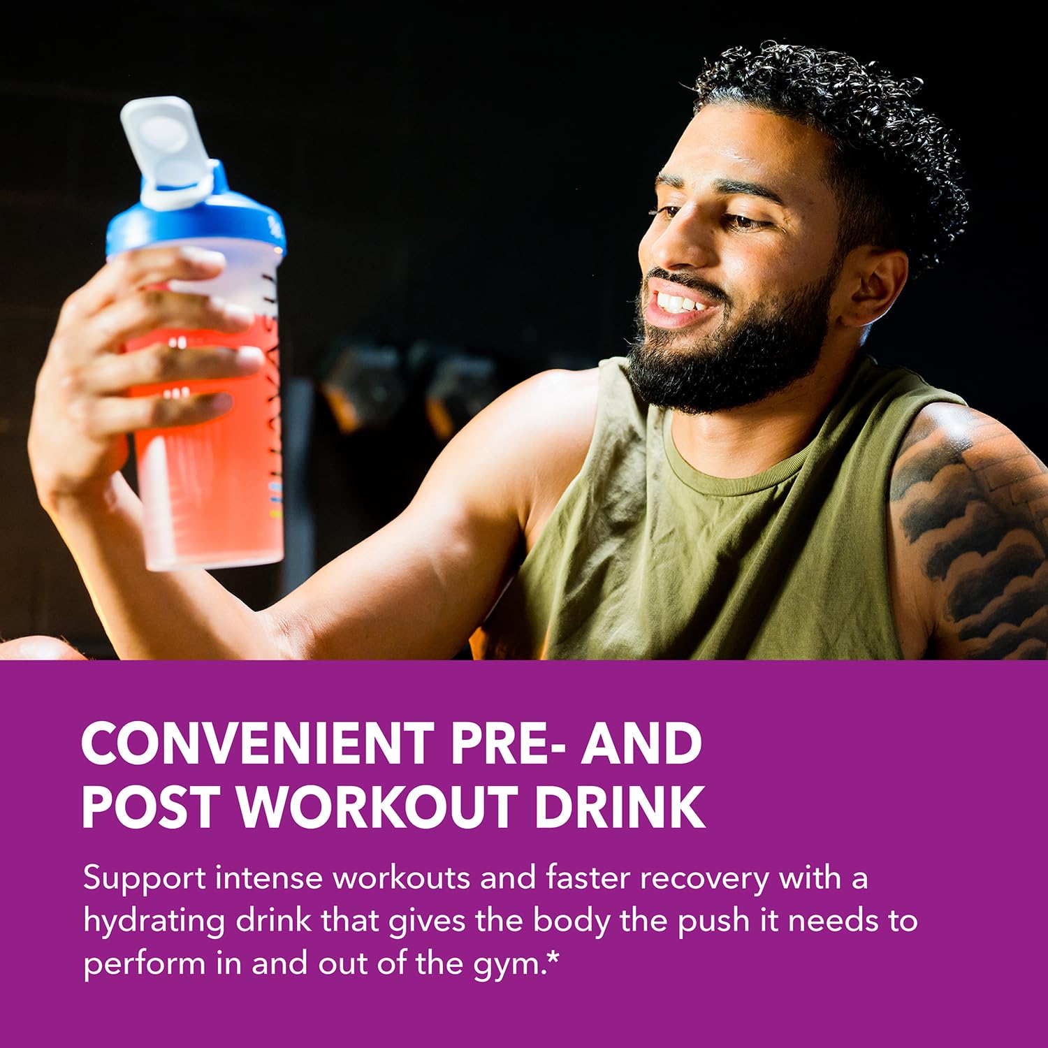 Poudre sans goût havasu-nutrition-l-arginine-poudre mélangée dans boisson.