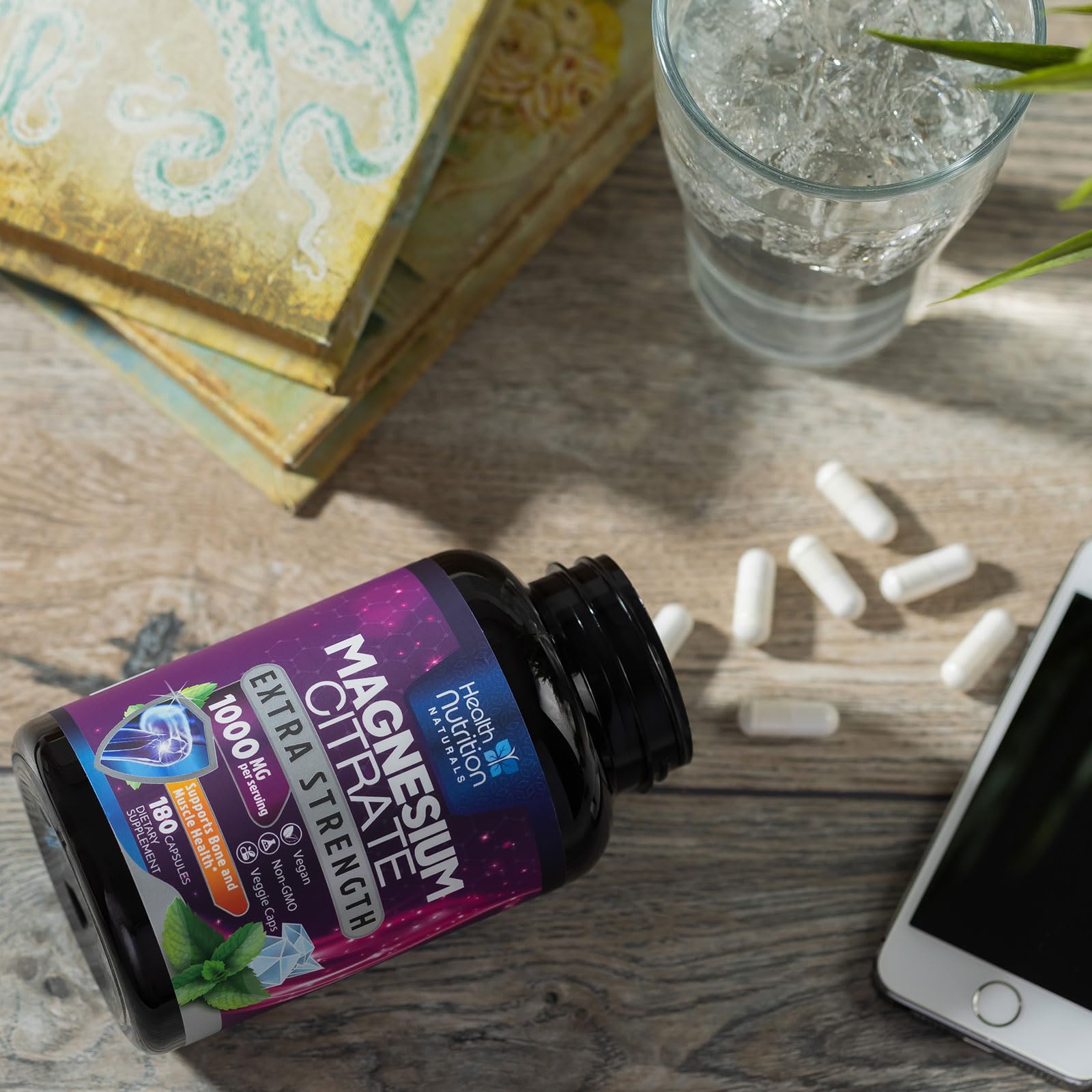 Boîte Health Nutrition Naturals potentiellement bénéfique pour le bien-être général.
