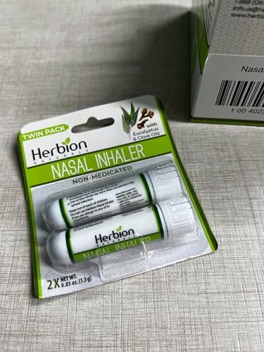 Herbion inhalateur nasal utilisation quotidienne pour respiration facilitée.