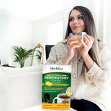 Arôme citron naturel avec eucalyptus et menthol dans les granules HERBION Naturals.