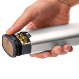 HigherHuman design minimaliste en aluminium et bois pour une allure premium.