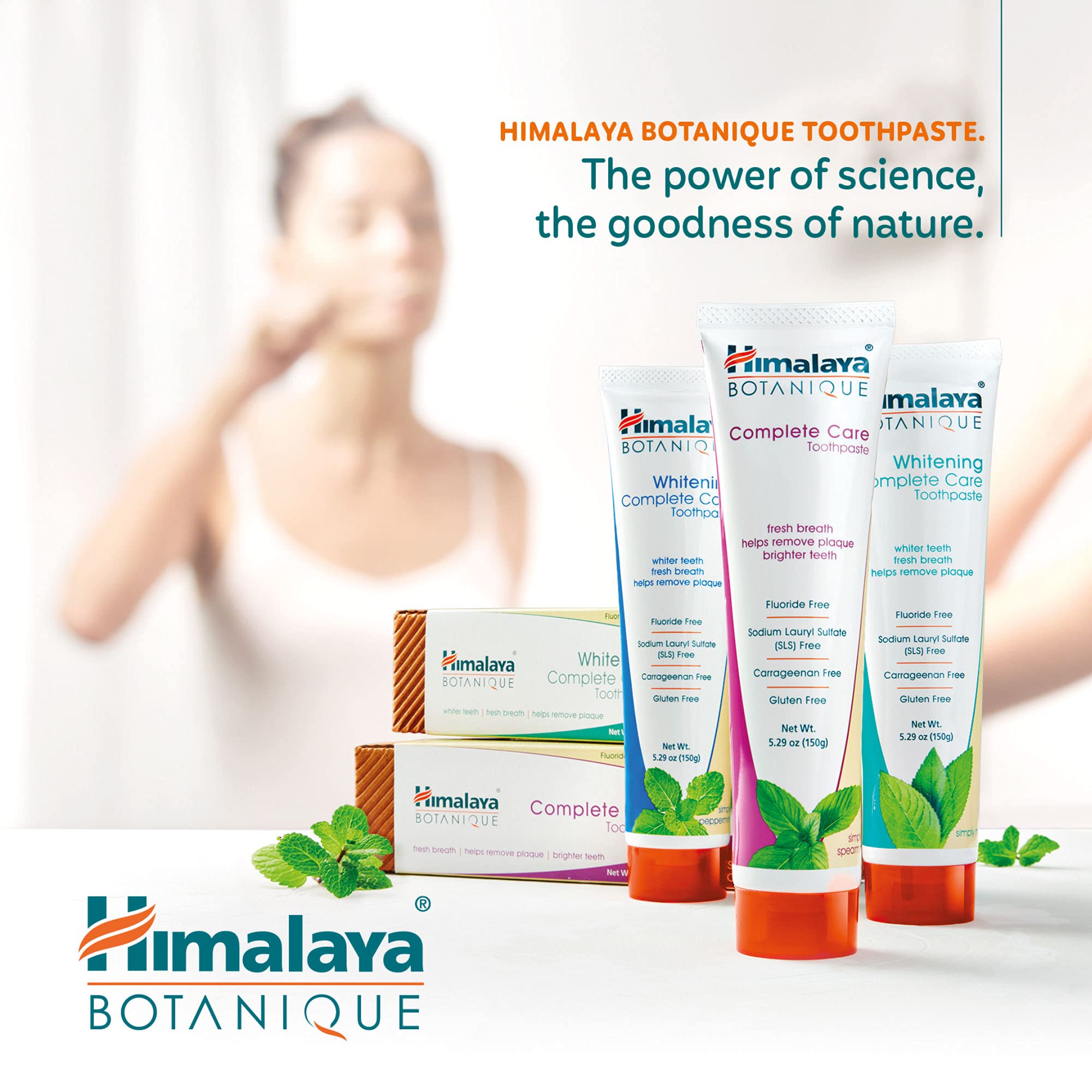 Emballage écoresponsable du dentifrice Himalaya Botanique pour votre routine dentaire.