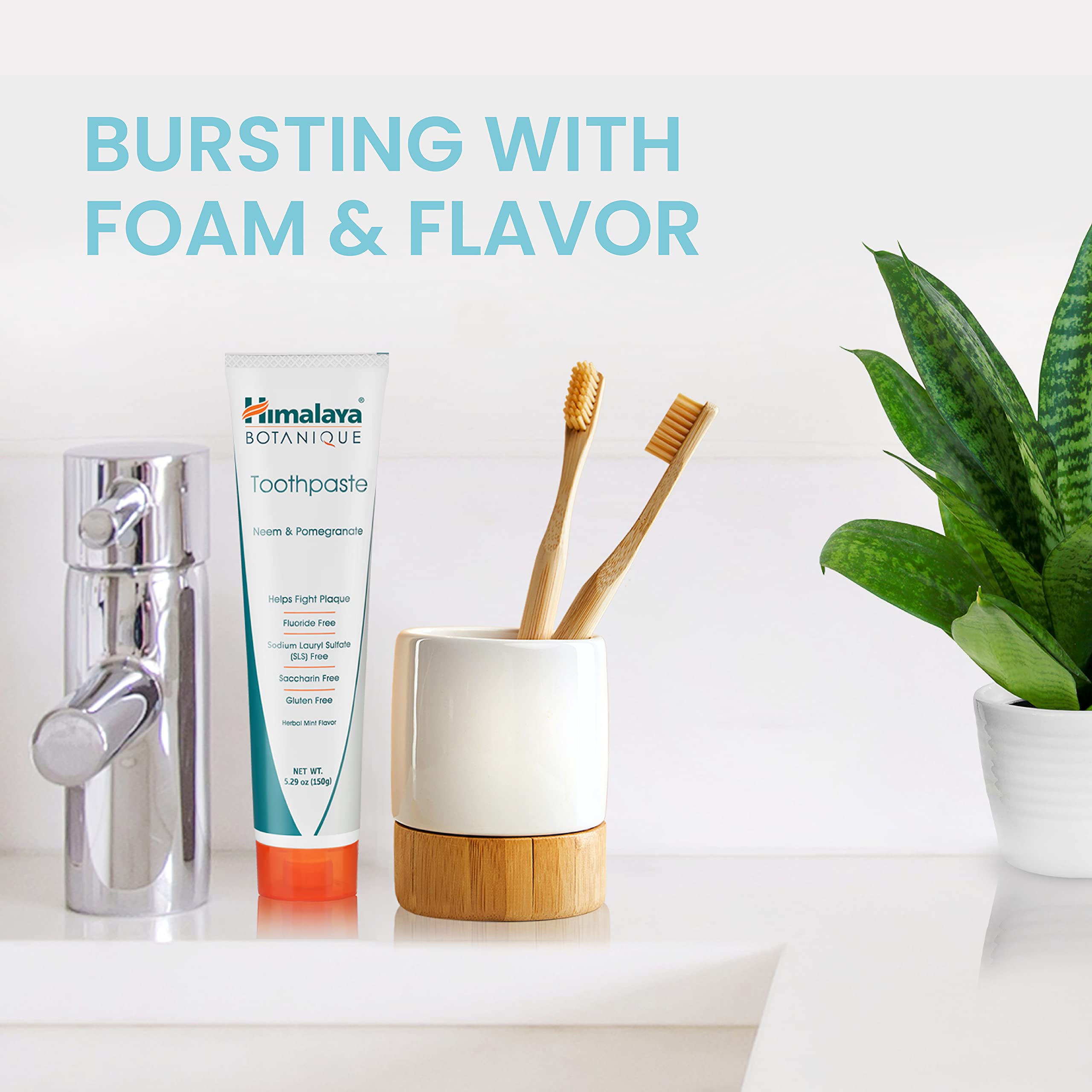 Étiquette Himalaya Botanique sur fond clair, sans fluorure.
