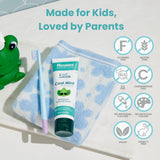 Texture douce du dentifrice Himalaya Botanique pour le brossage quotidien des enfants
