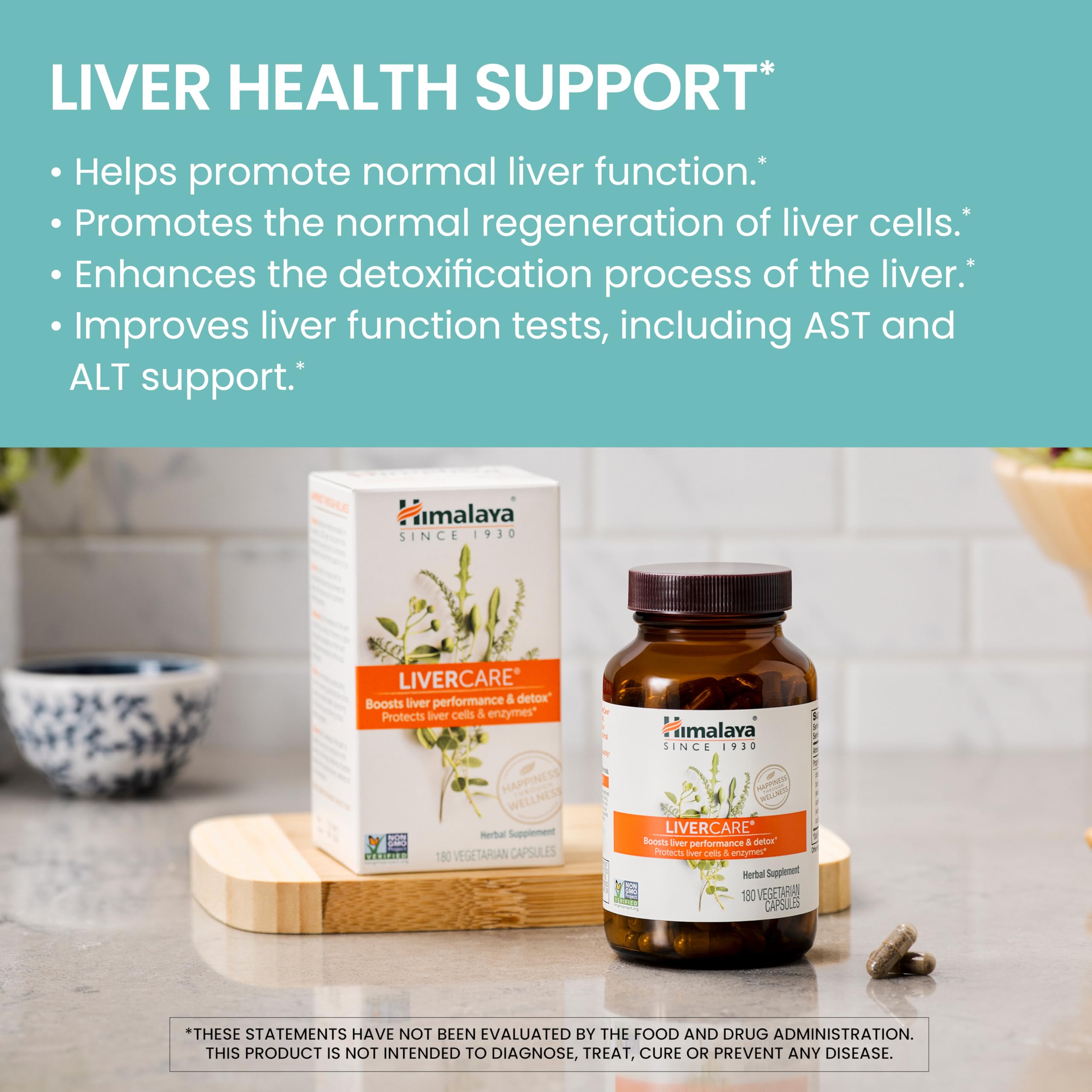 Capsules LiverCare en gros plan, ingrédients naturels.