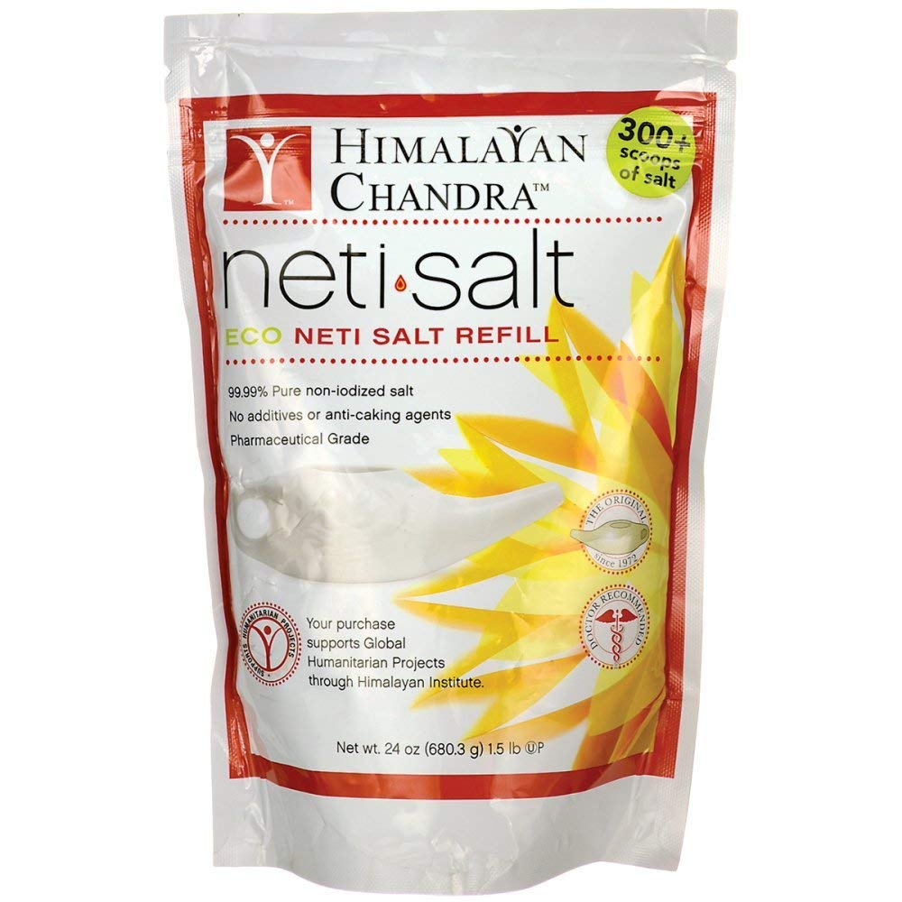 Himalayan Chandra Neti Pot avec sel en sac pour rinçage nasal doux et pratique.