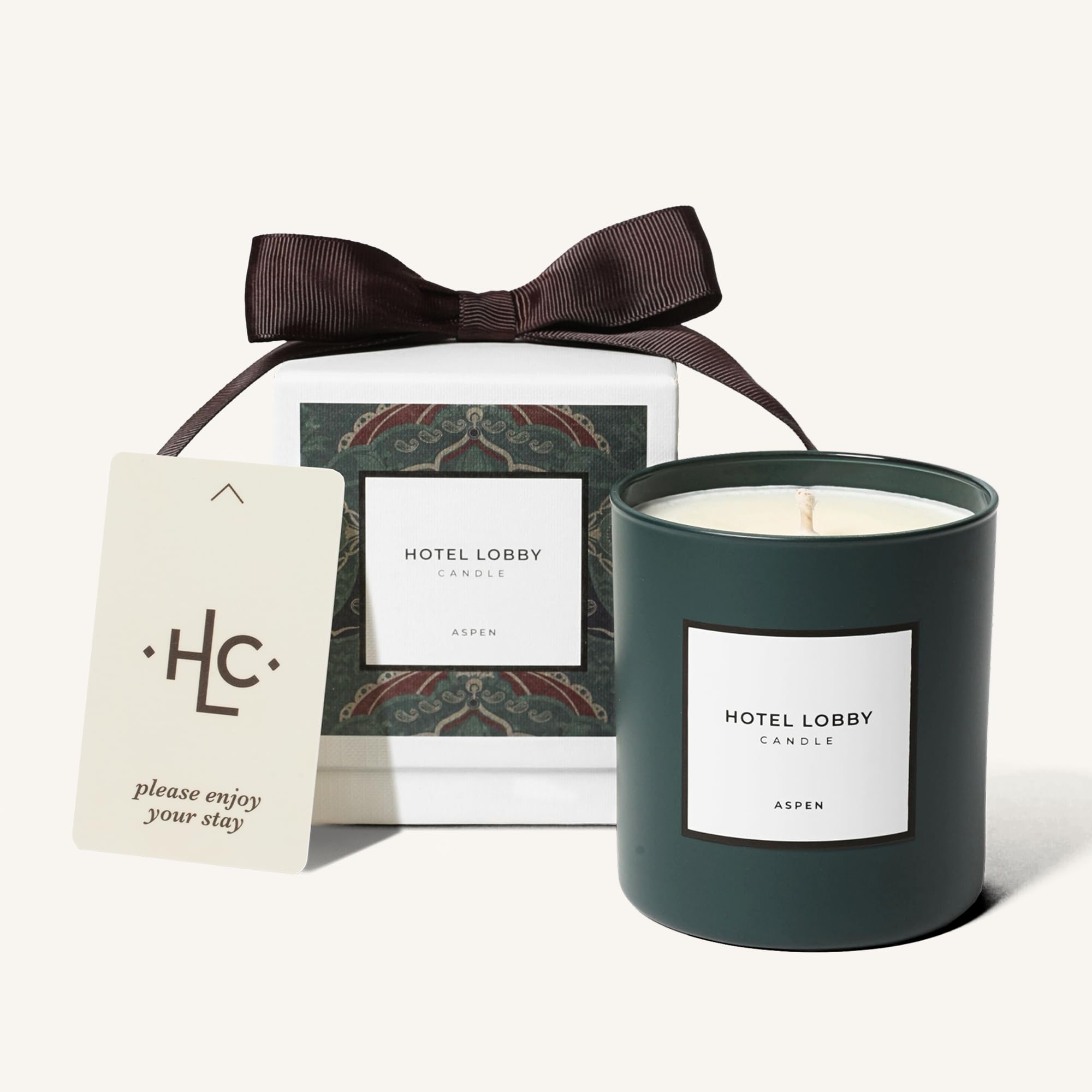 Bougie HOTEL LOBBY CANDLE Aspen – cire de soja naturelle pour ambiance chaleureuse.