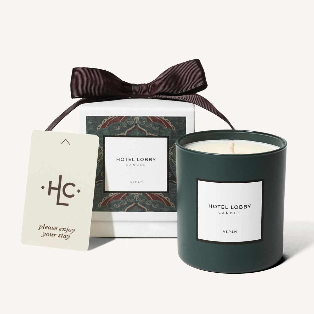 Bougie HOTEL LOBBY CANDLE Aspen – cire de soja naturelle pour ambiance chaleureuse.