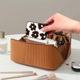 Kit Howinn 6-en-1 avec accessoires utiles pour lentilles en déplacement.