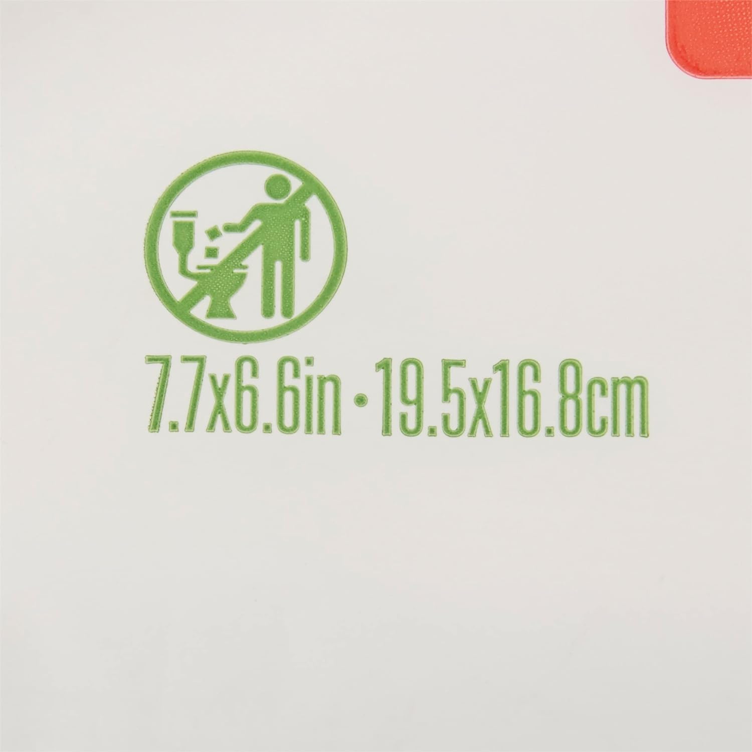 Huggies lingettes dimensions 6,7 x 7,7 pouces pour un nettoyage précis.