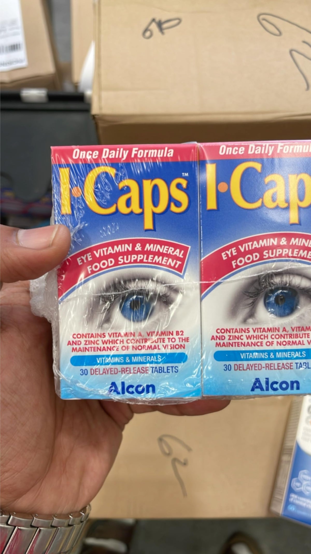 Icaps Extra Lutéine : bouteille vue de face, soutien potentiel à la vision quotidienne.