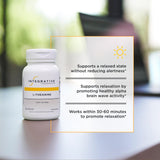 Tablettes L-Theanine Integrative Therapeutics visibles, moment calme en journée.