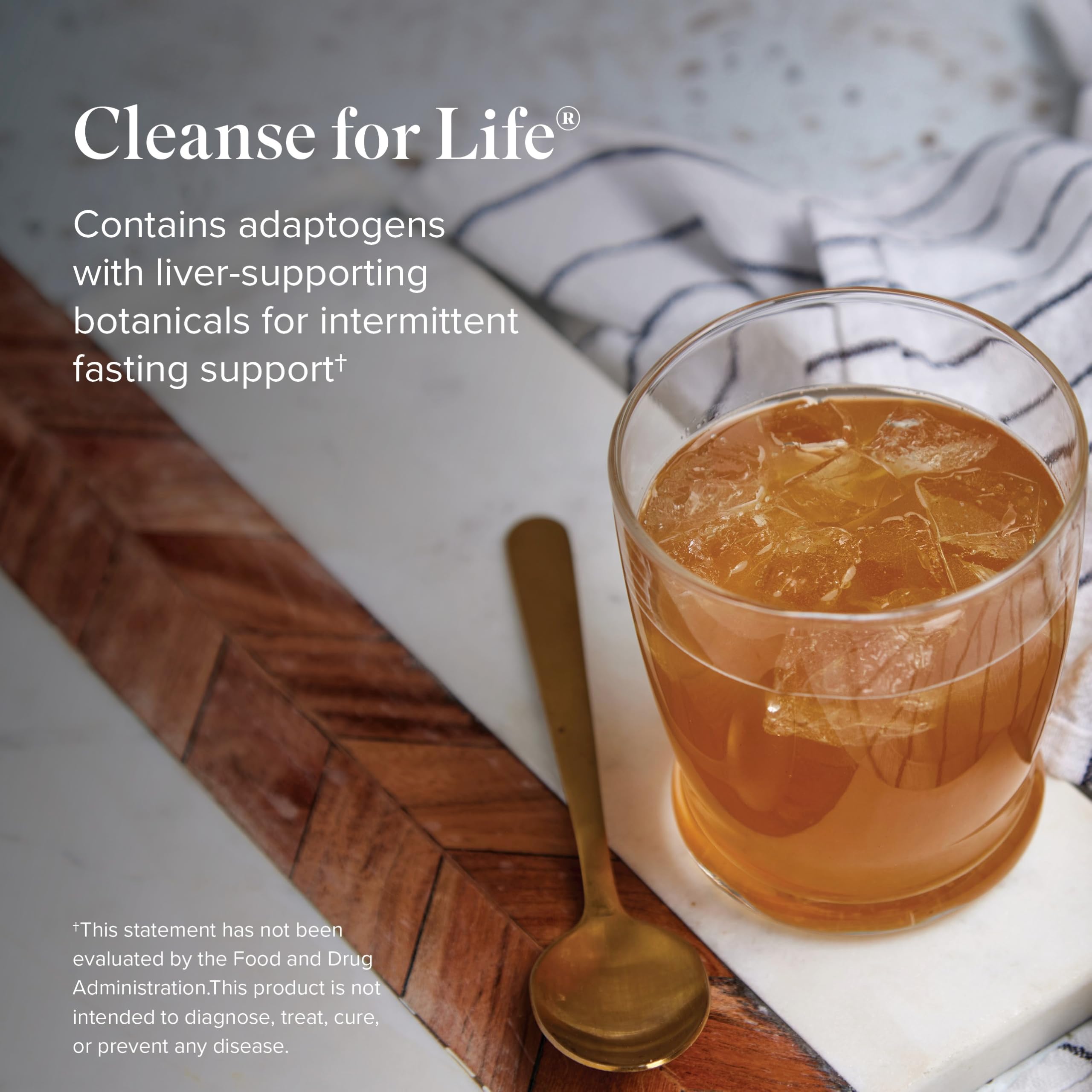 Isagenix Cleanse for Life, gourde sans allergènes, convient à un régime végétarien.
