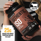 Authentic ISO Whey poudre et dose prête à mélanger après l’entraînement.