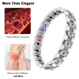 Motif papillon et zircons bleus sur le bracelet JEROOT