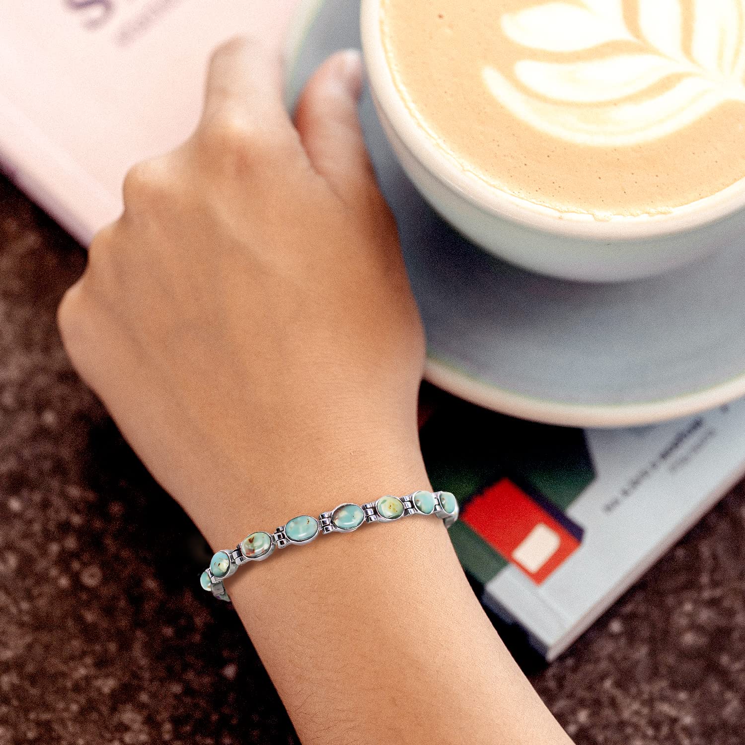 JEROOT bracelet poignet mode elegant porté au quotidien.