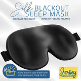 Masque Jersey Slumber en soie bloque la lumière pour des siestes paisibles.