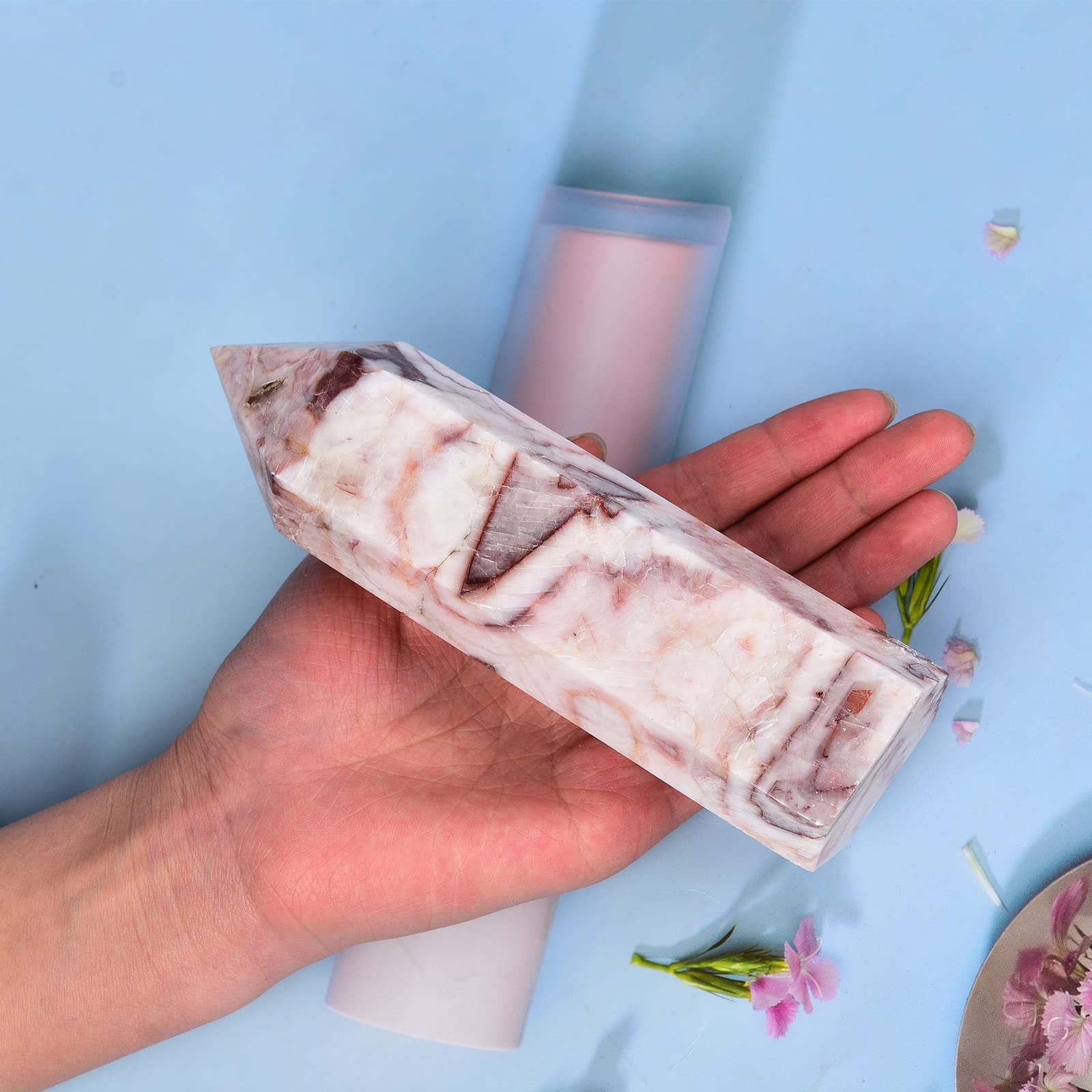 JIC Gem bâton quartz coloré, détail clair, parfait pour relaxation et concentration.
