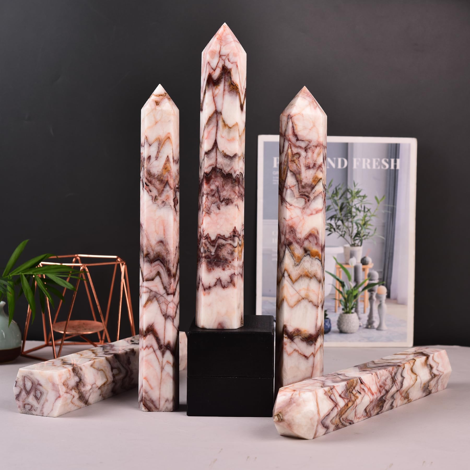 Pointe quartz colore 6 facettes de JIC Gem, invite concentration et equilibre energétique.