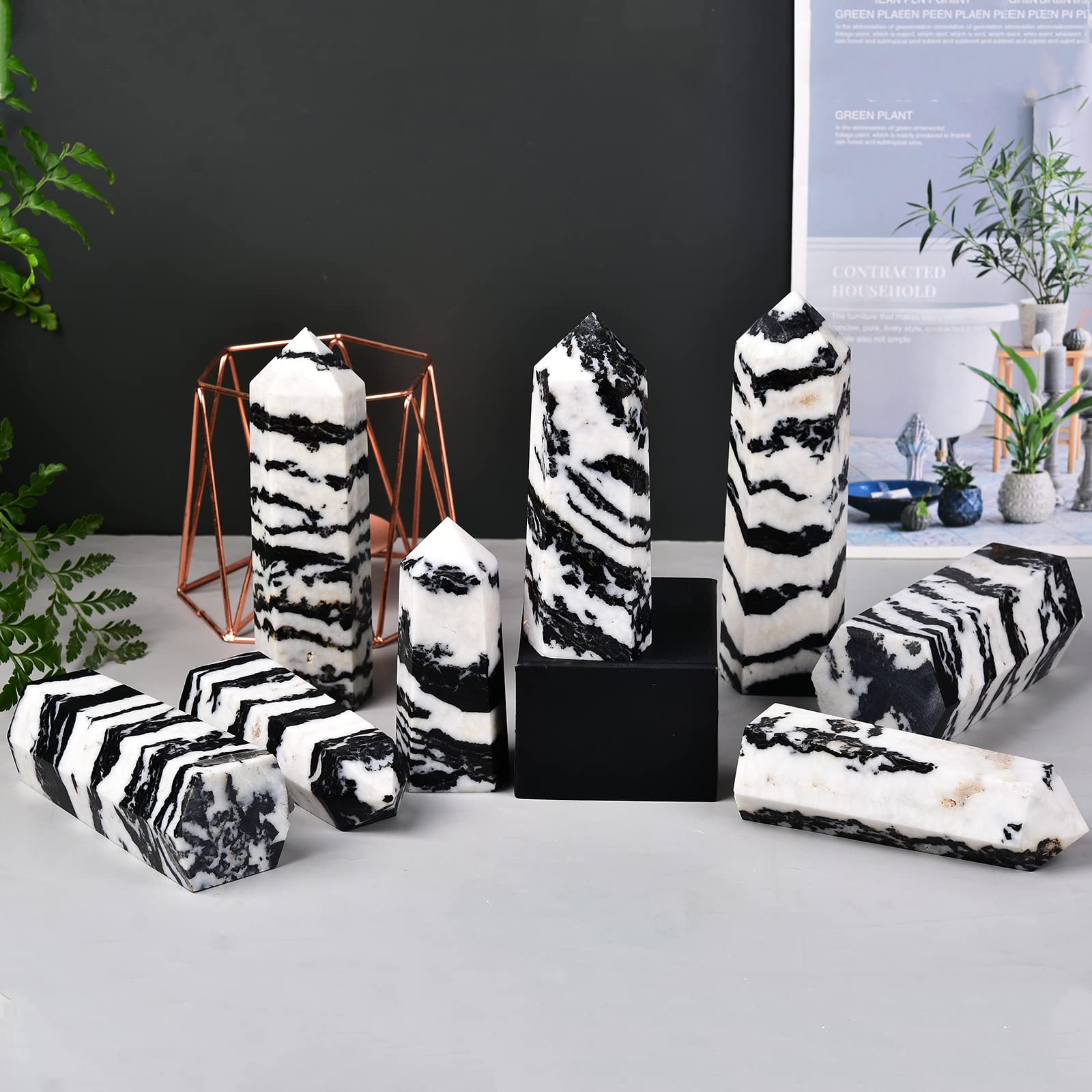 JIC Gem quartz zebra utilisé lors de rituels Reiki et méditation guidée.