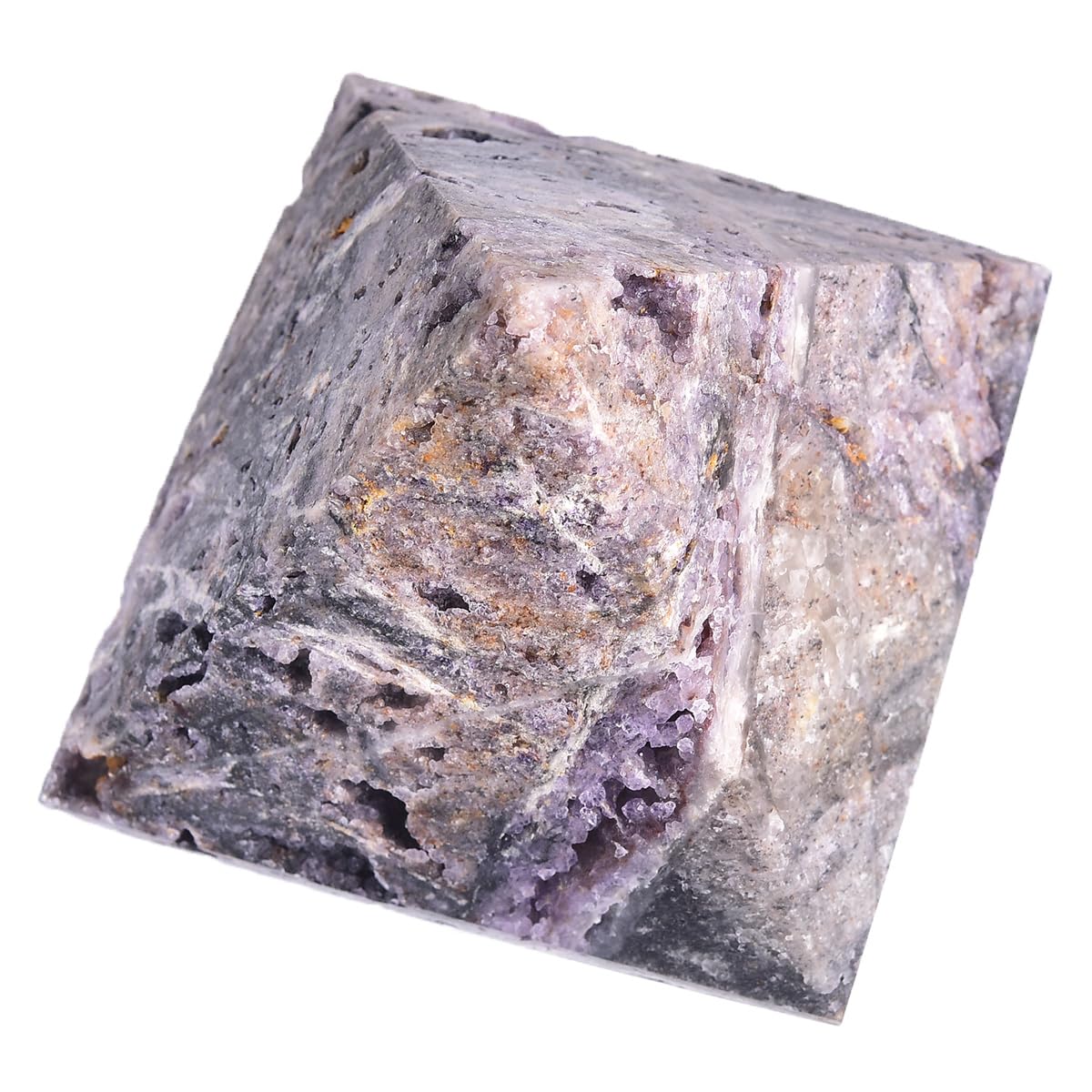 Géode sphalérite dans une pyramide, focalisation et ambiance méditative