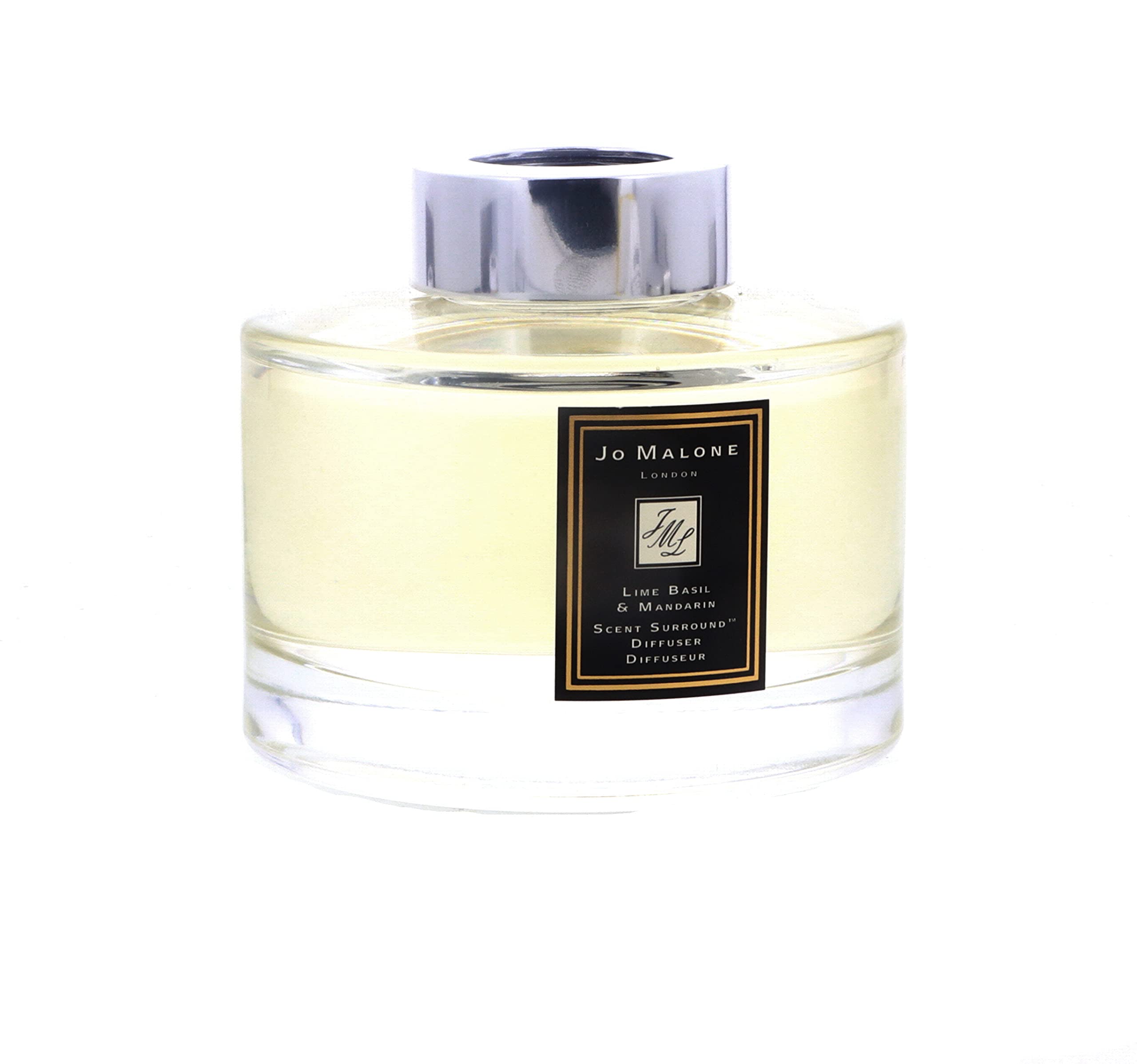 Emballage Jo Malone Lime Basil & Mandarin, bouchon et présentation soignés pour un espace chic.