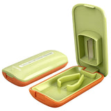 JohnBee Coupe-Pilules en silicone avec base antidérapante, coupe sûre.