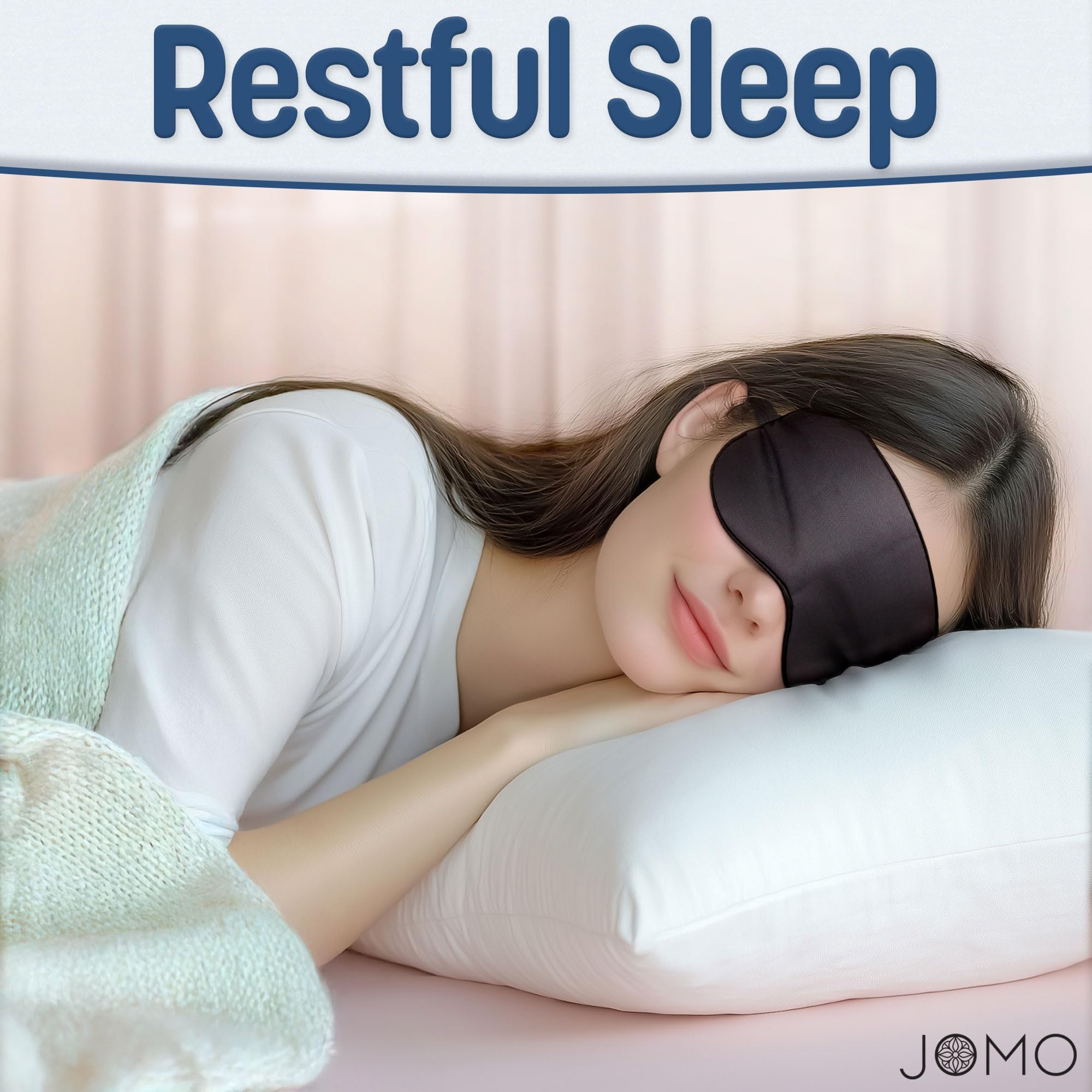 Confort ultra-doux du masque JOMO Tencel noir pour le sommeil en voyage.