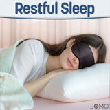 Confort ultra-doux du masque JOMO Tencel noir pour le sommeil en voyage.