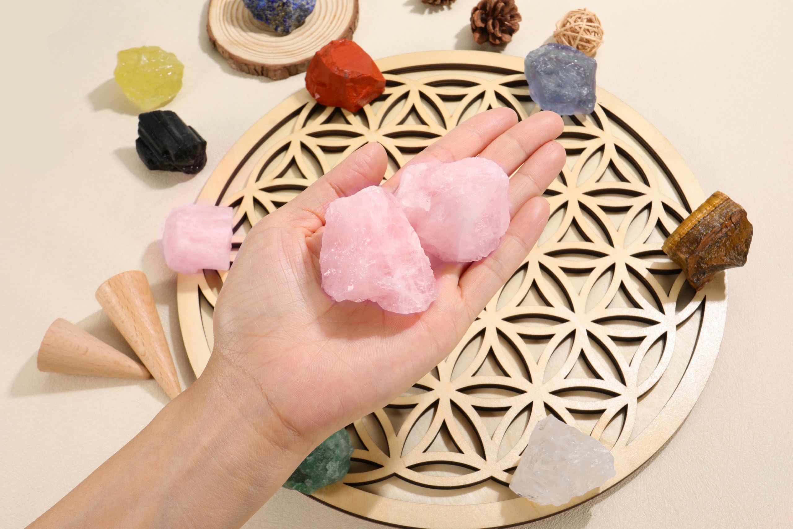 Quartz rose brut Jovivi, poids 130–210 g, pierre naturelle pour méditation et rituels.