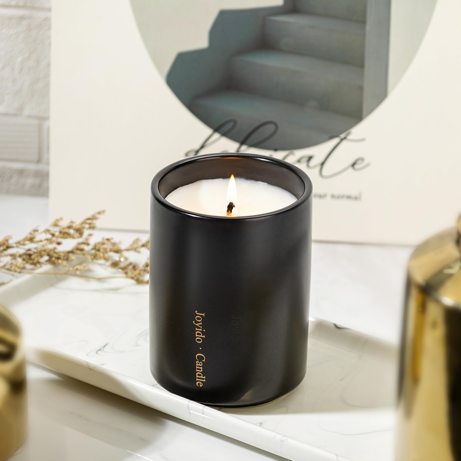 Joyido bougie oud-santal dans jar noir, atmosphère luxueuse et durable